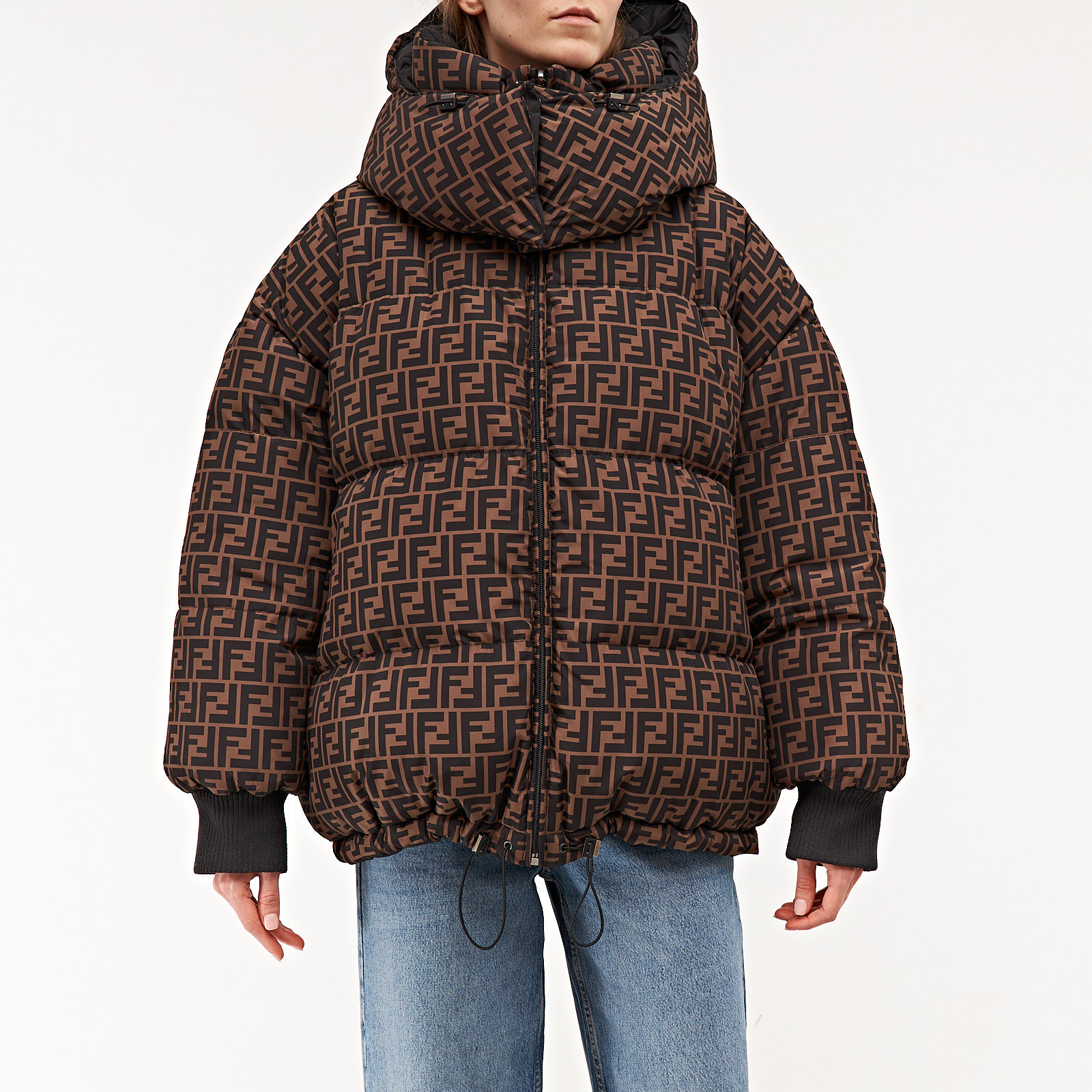 Пуховик Fendi - купить оригинал в секонд-хенде SFS - 3