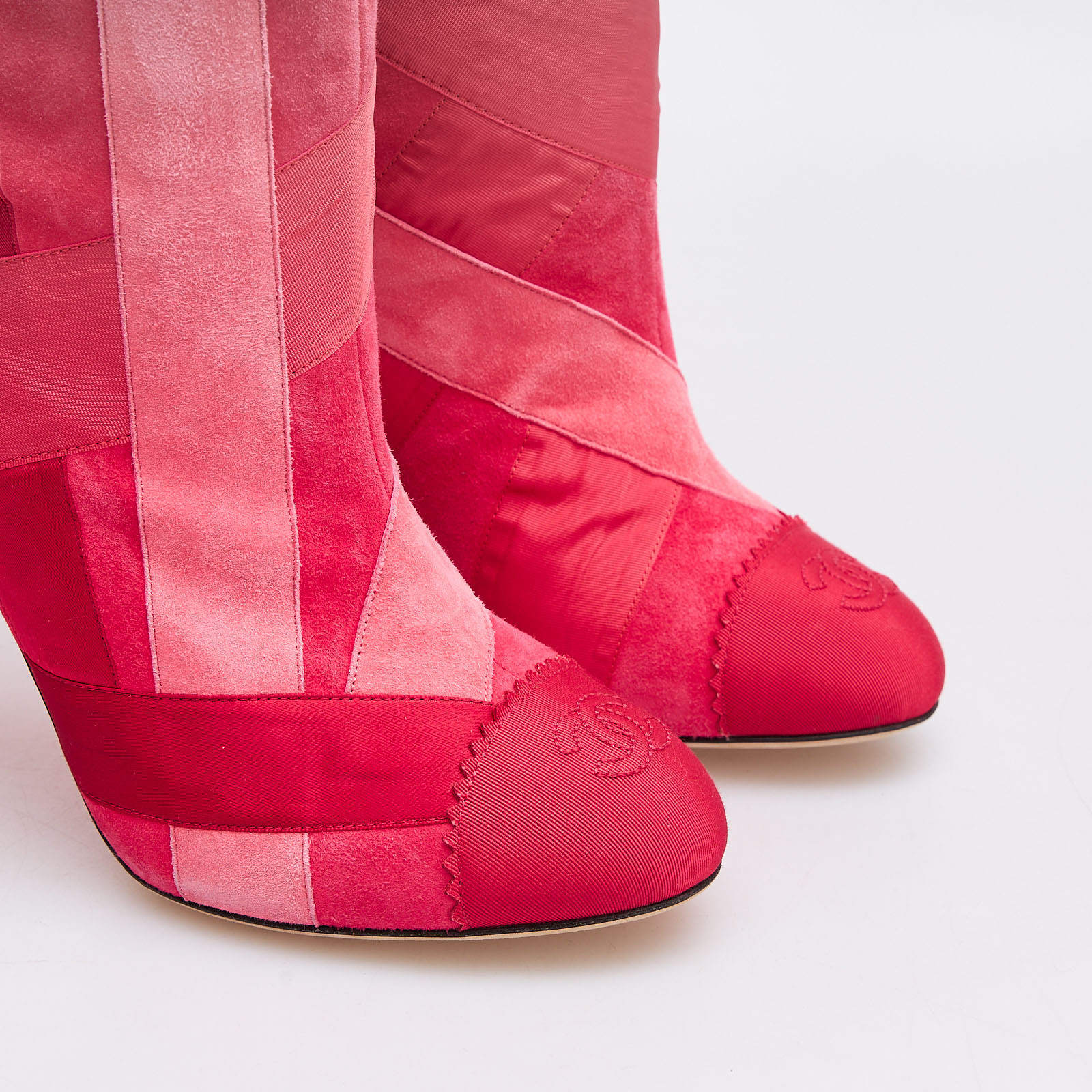 Сапоги Chanel - купить оригинал в секонд-хенде SFS - 4