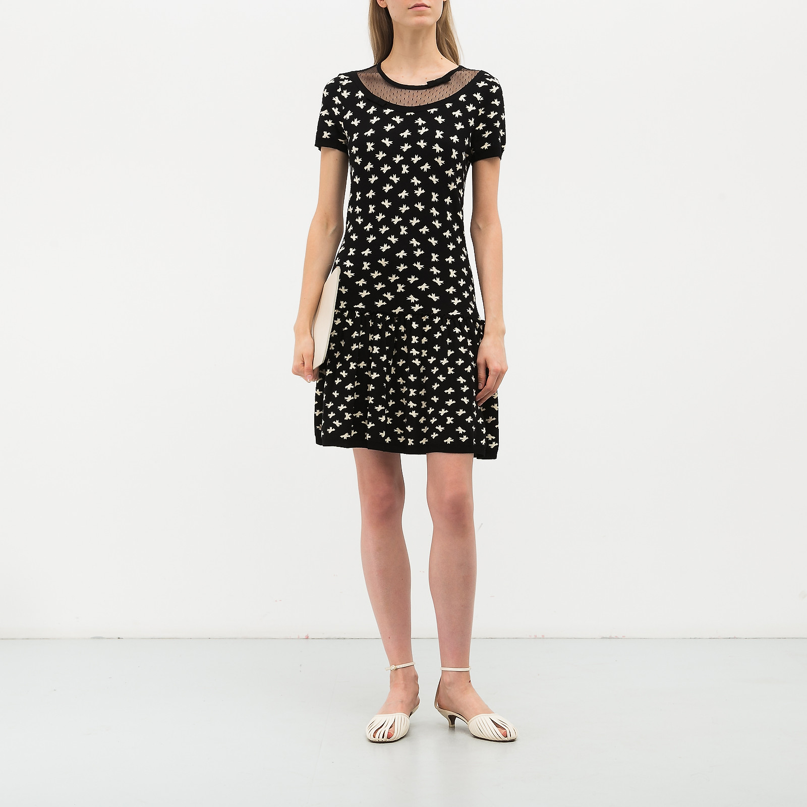 Платье черного цвета Red Valentino - фото из каталога магазина брендовой одежды Second Friend Store Платье Red Valentino - купить оригинал в секонд-хенде SFS - 2