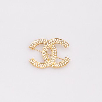 Брошь Chanel