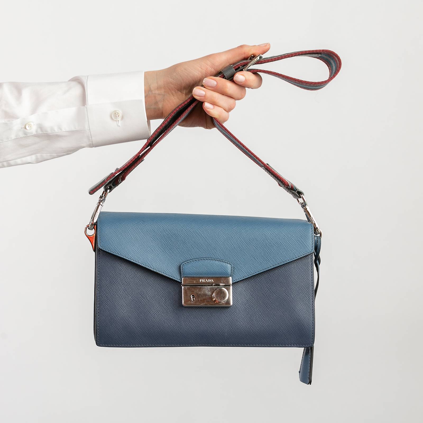 Сумка Prada - купить оригинал в секонд-хенде SFS - 2