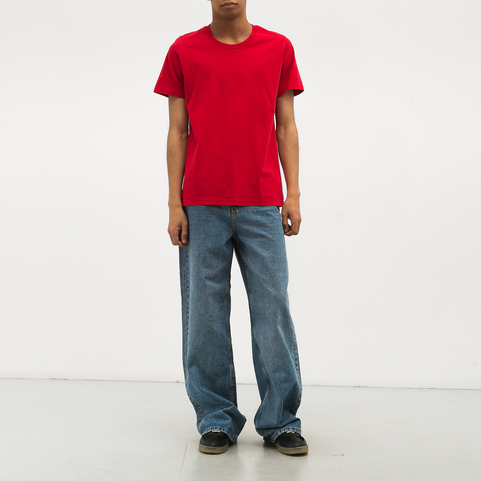 Футболка красного цвета Maison Martin Margiela - фото из каталога магазина брендовой одежды Second Friend Store Футболка Maison Martin Margiela - купить оригинал в секонд-хенде SFS - 3