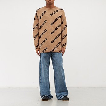 Свитер Balenciaga