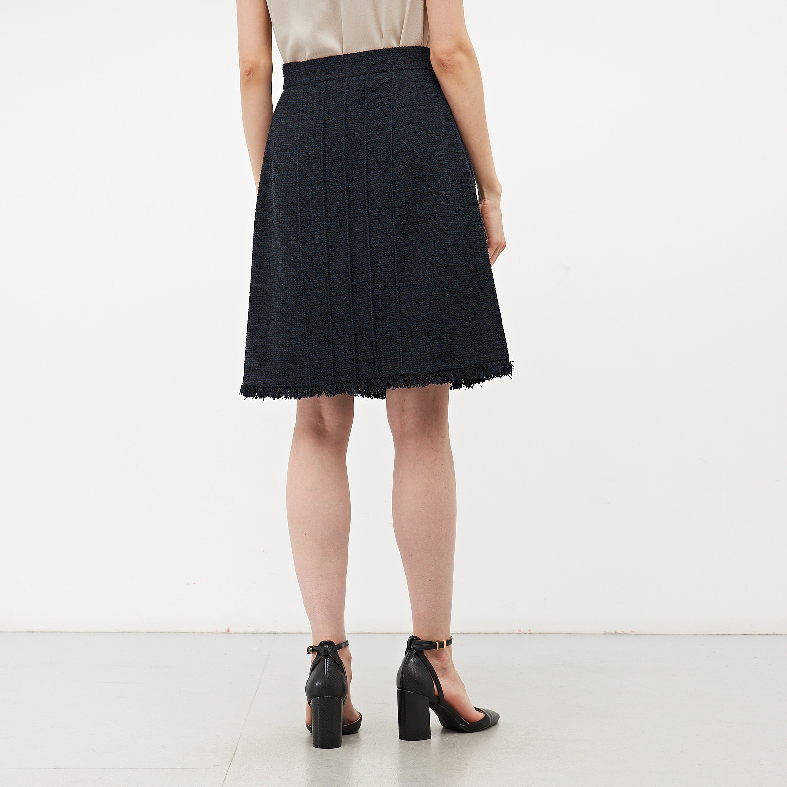 Костюм Chanel - купить оригинал в секонд-хенде SFS - 6