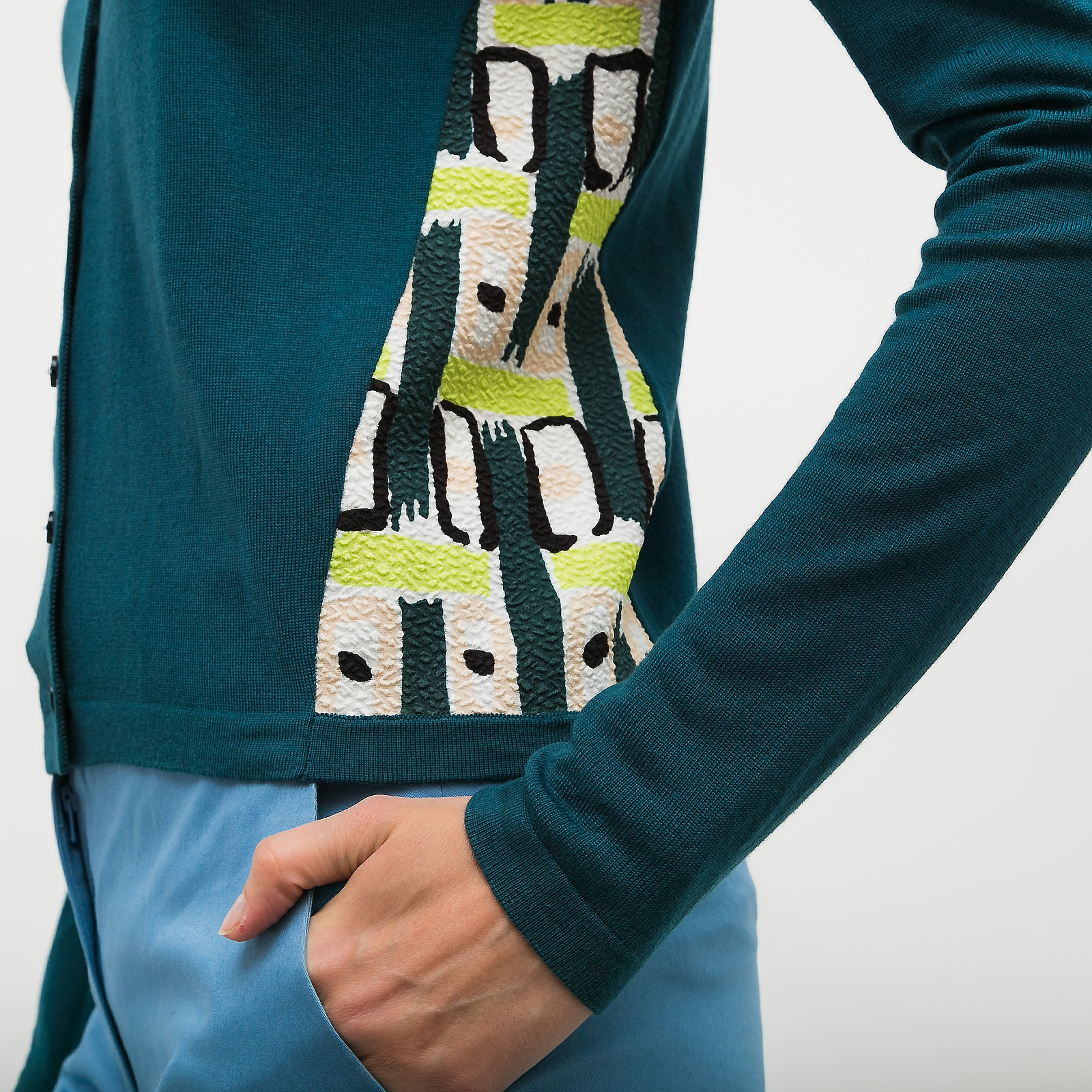 Кардиган зеленого цвета Paul by Paul Smith - фото из каталога магазина брендовой одежды Second Friend Store Кардиган Paul by Paul Smith - купить оригинал в секонд-хенде SFS - 4