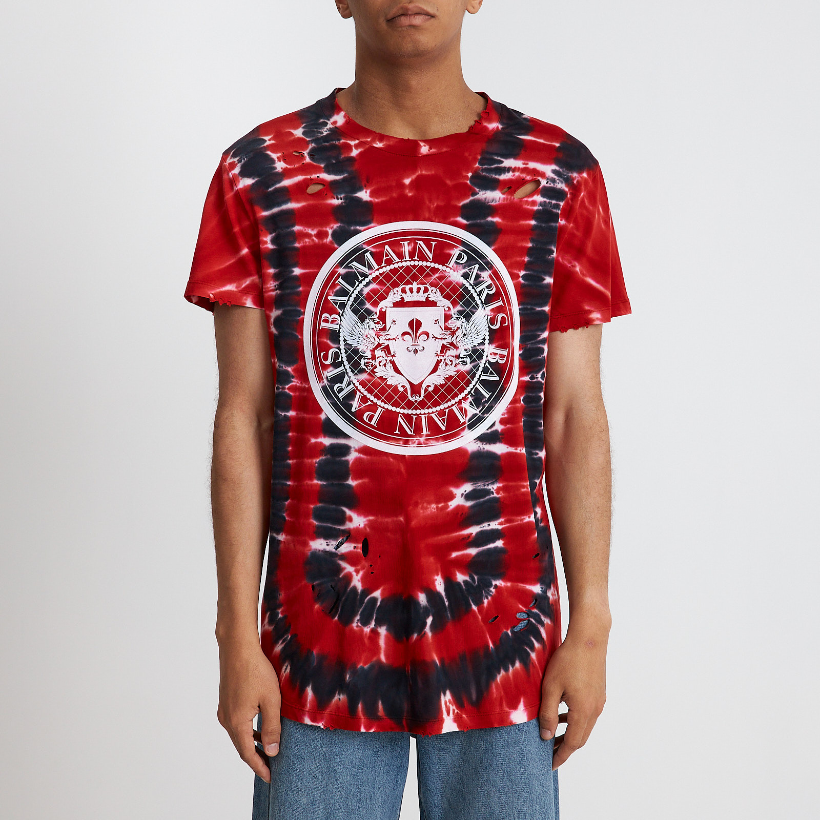 Футболка красного цвета Balmain - фото из каталога магазина брендовой одежды Second Friend Store Футболка Balmain - купить оригинал в секонд-хенде SFS - 1