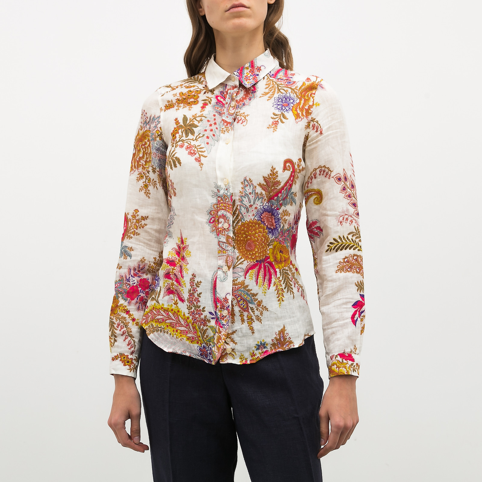 Рубашка белого цвета Etro - фото из каталога магазина брендовой одежды Second Friend Store Рубашка Etro - купить оригинал в секонд-хенде SFS - 1