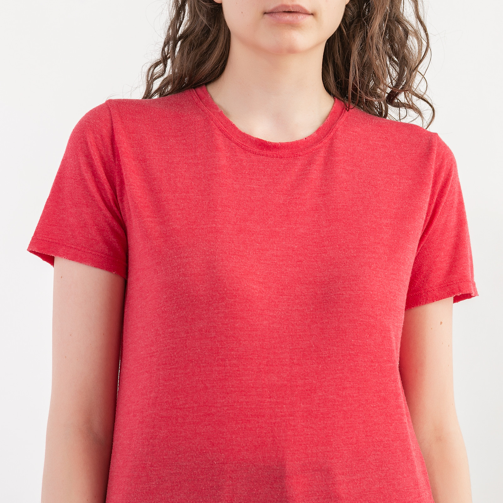 Футболка красного цвета IRO Jeans - фото из каталога магазина брендовой одежды Second Friend Store Футболка IRO Jeans - купить оригинал в секонд-хенде SFS - 4