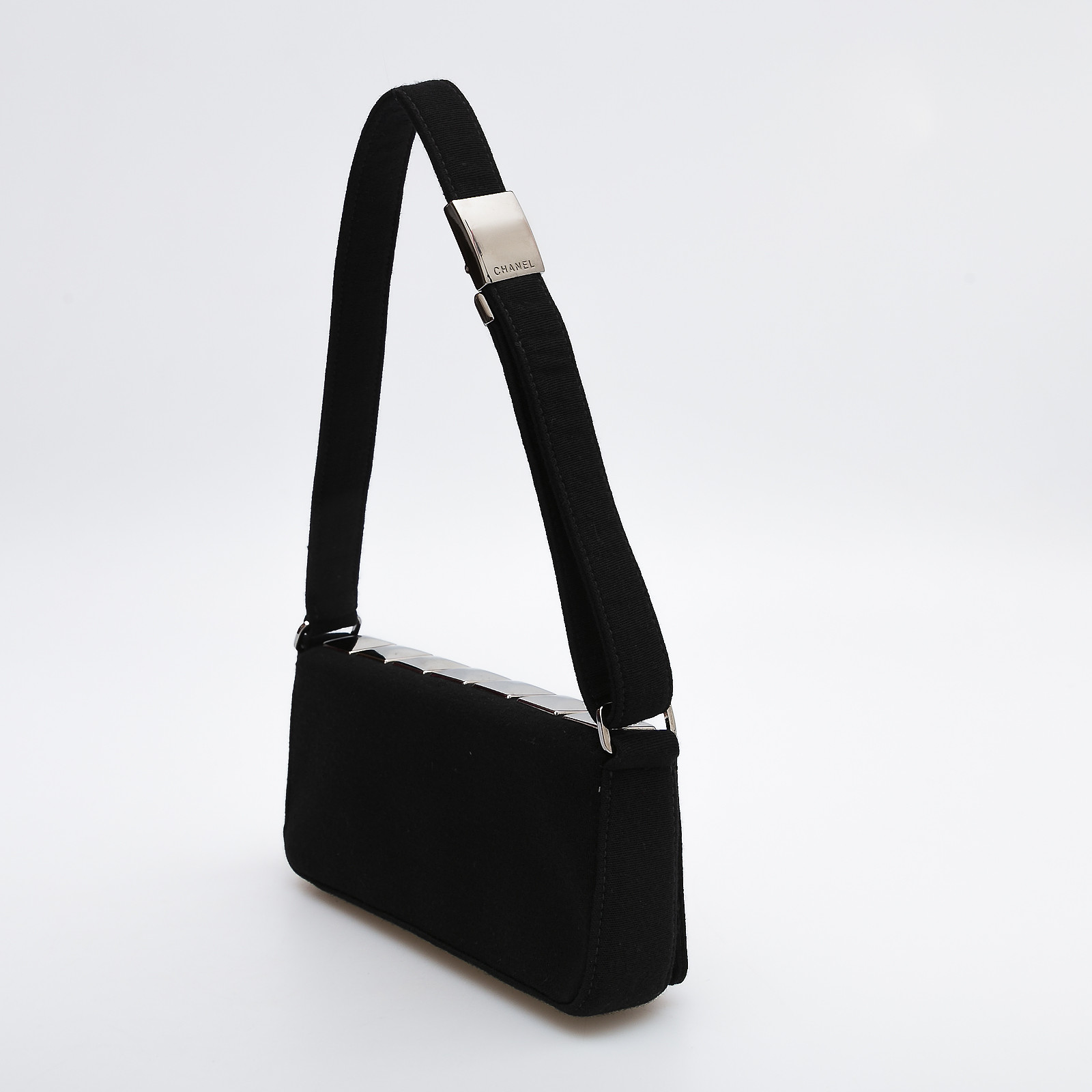 Сумка Chanel - купить оригинал в секонд-хенде SFS - 3