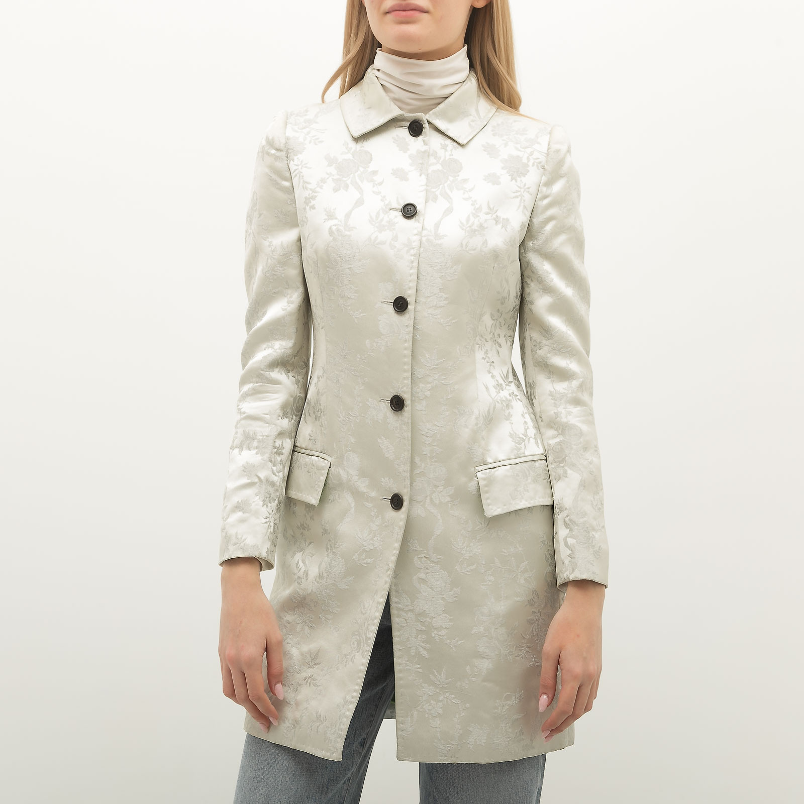 Пальто серого цвета Dolce&Gabbana - фото из каталога магазина брендовой одежды Second Friend Store Пальто Dolce&Gabbana - купить оригинал в секонд-хенде SFS - 1