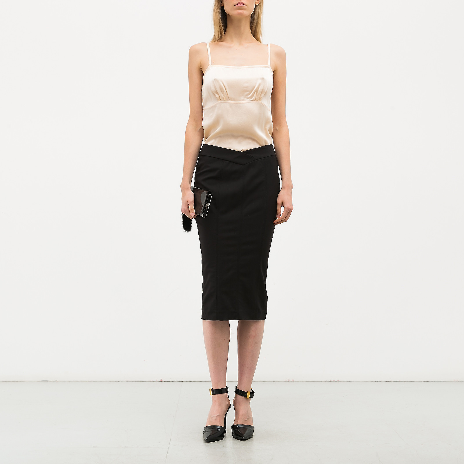 Юбка коричневого цвета Gucci - фото из каталога магазина брендовой одежды Second Friend Store Юбка Gucci - купить оригинал в секонд-хенде SFS - 1