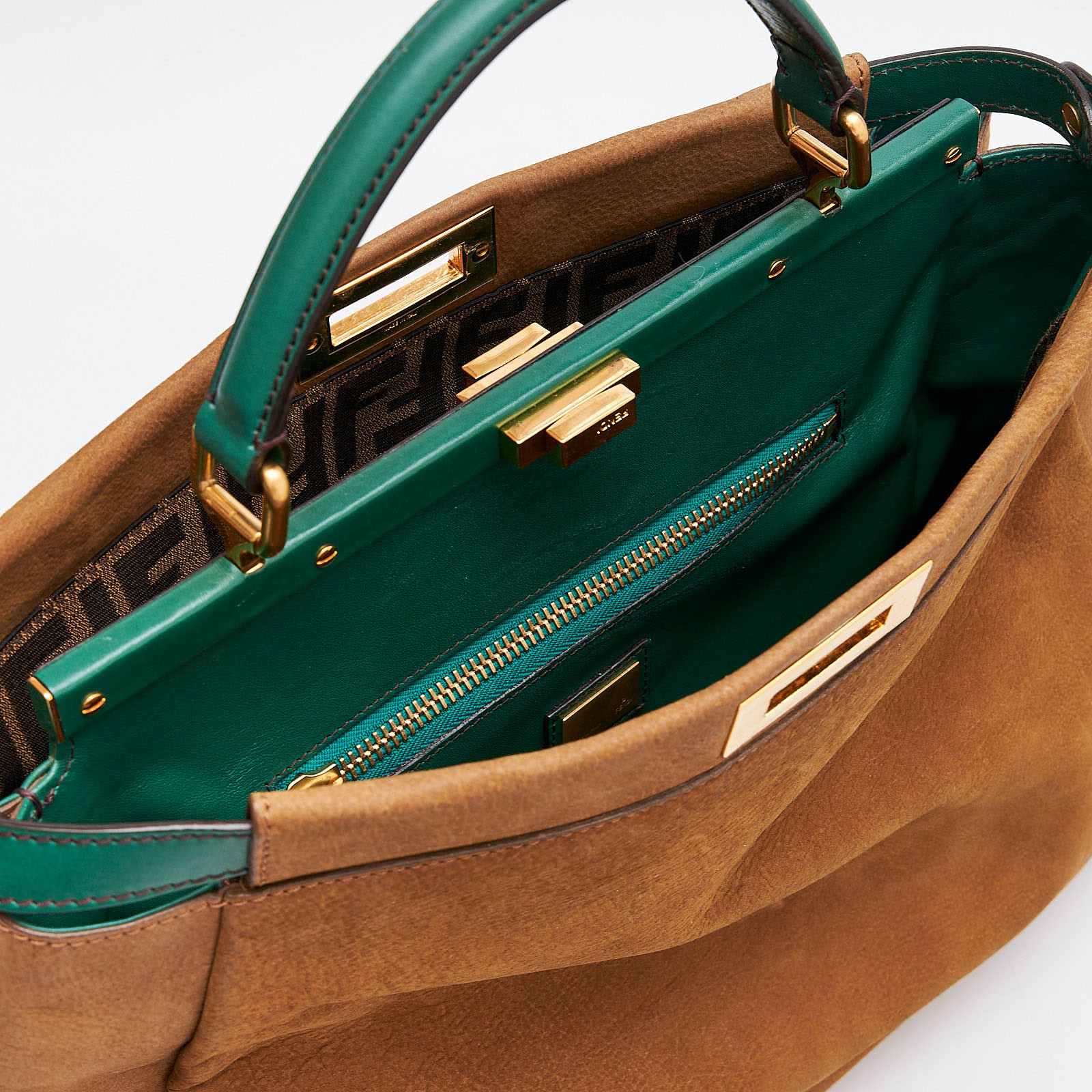 Сумка Fendi - купить оригинал в секонд-хенде SFS - 9