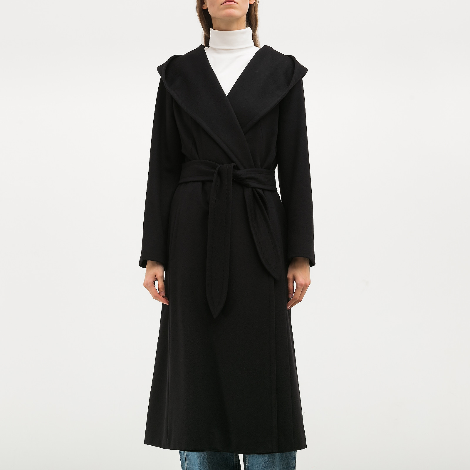 Пальто  черного цвета Max Mara - фото из каталога магазина брендовой одежды Second Friend Store Пальто Max Mara - купить оригинал в секонд-хенде SFS - 1