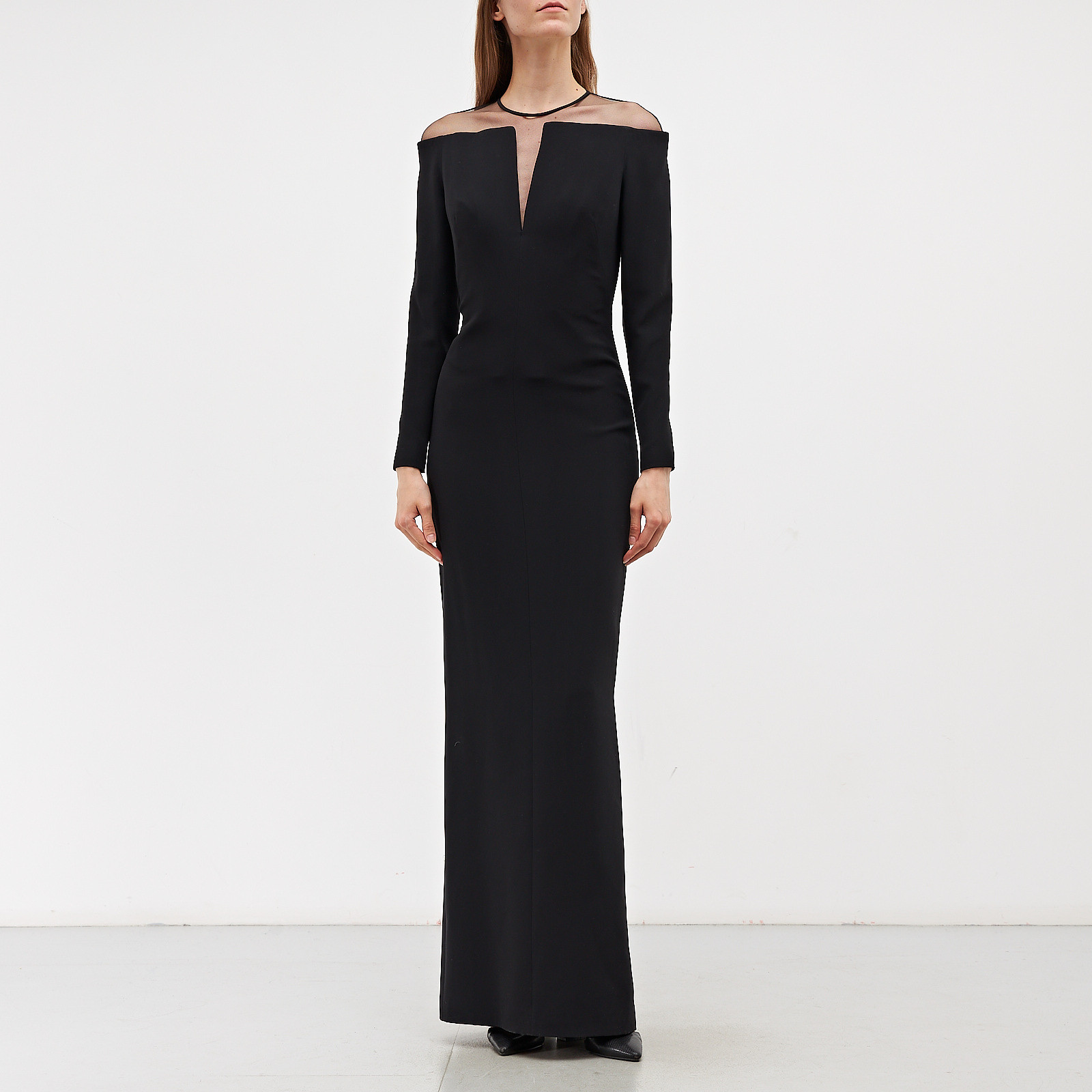 Платье черного цвета Tom Ford - фото из каталога магазина брендовой одежды Second Friend Store Платье Tom Ford - купить оригинал в секонд-хенде SFS - 1