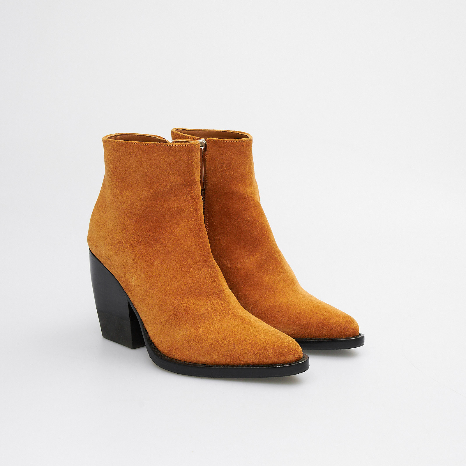 Ботильоны коричневого цвета Chloe - фото из каталога магазина брендовой одежды Second Friend Store Ботильоны Chloe - купить оригинал в секонд-хенде SFS - 2