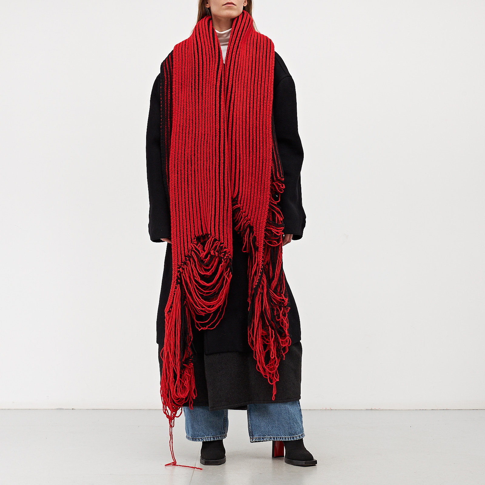 Шарф Balenciaga - купить оригинал в секонд-хенде SFS - 1