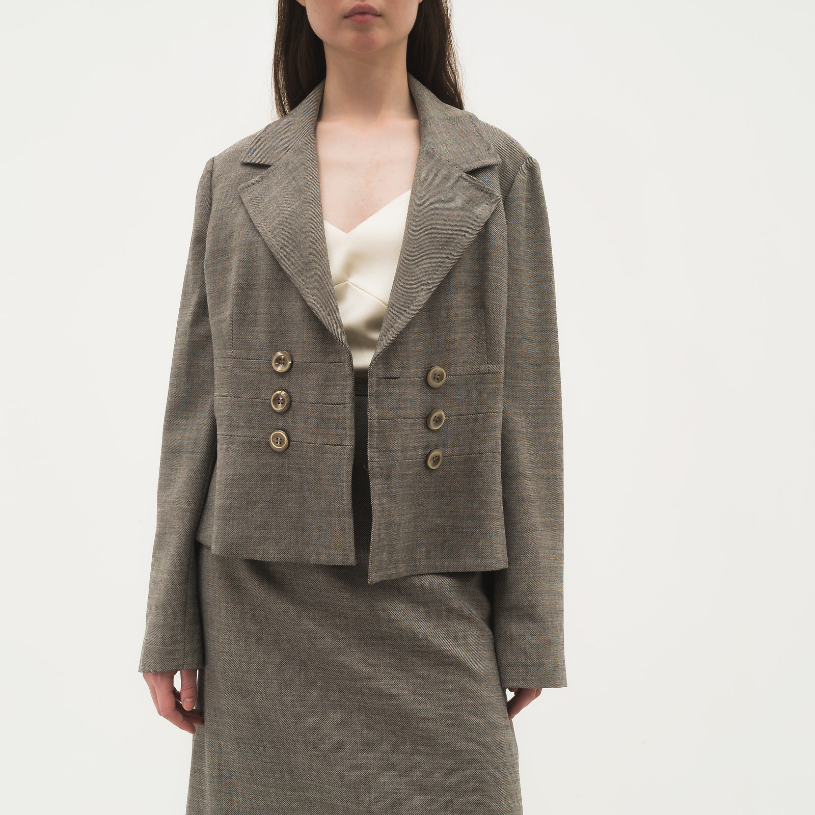 Костюм серого цвета Max Mara - фото из каталога магазина брендовой одежды Second Friend Store Костюм Max Mara - купить оригинал в секонд-хенде SFS - 4