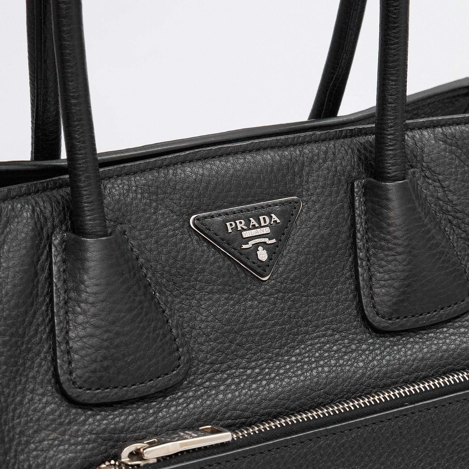 Сумка Prada - купить оригинал в секонд-хенде SFS - 5