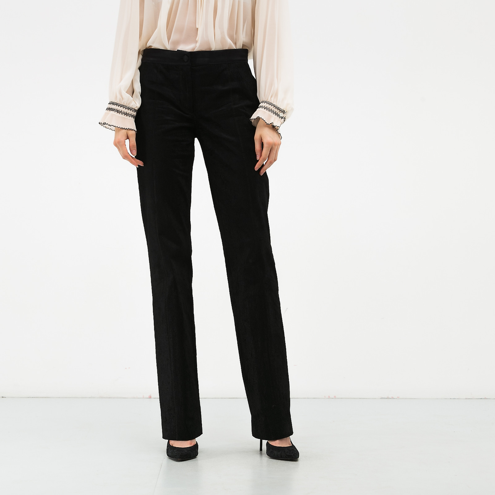 Брюки черного цвета Rochas - фото из каталога магазина брендовой одежды Second Friend Store Брюки Rochas - купить оригинал в секонд-хенде SFS - 1