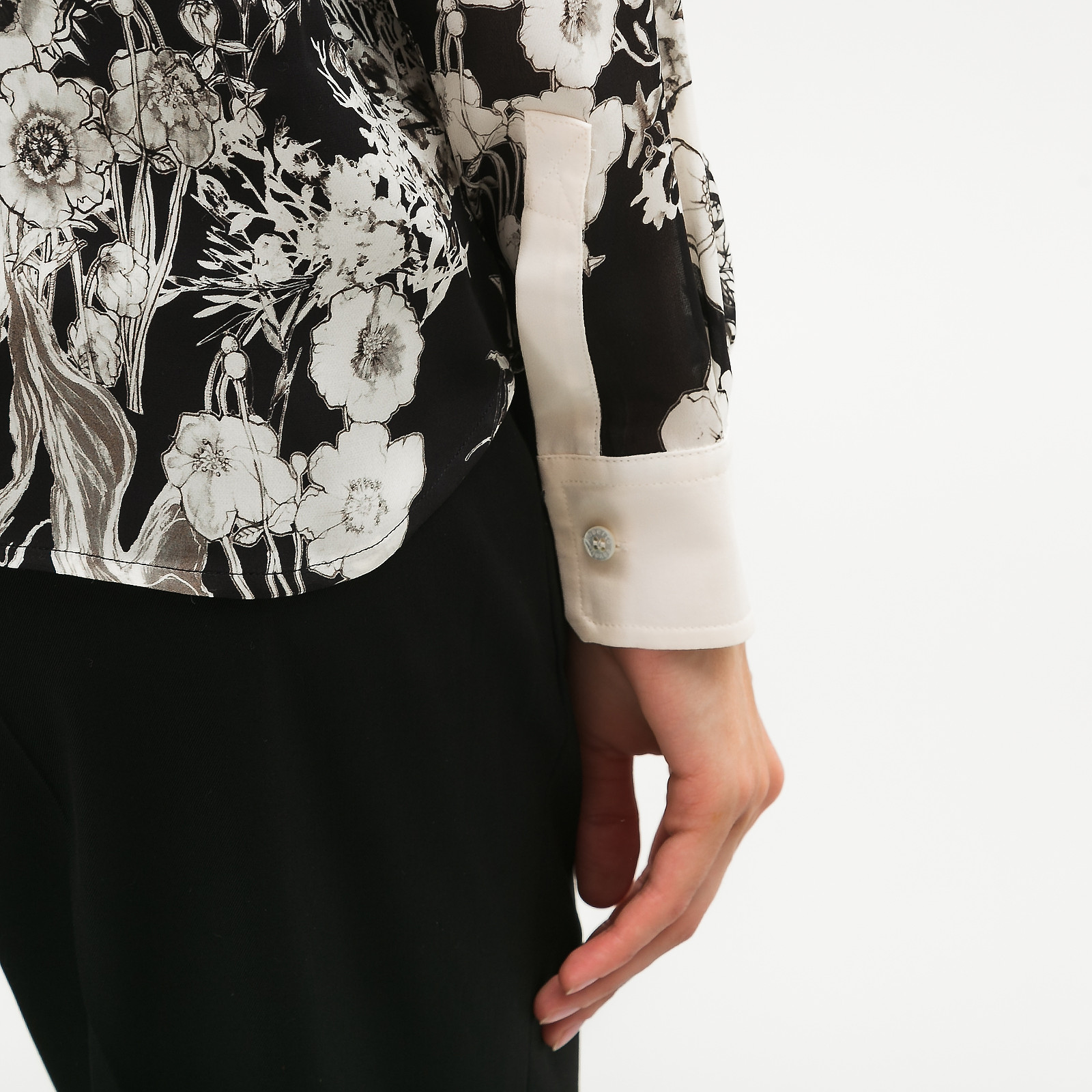 Блуза Roberto Cavalli - купить оригинал в секонд-хенде SFS