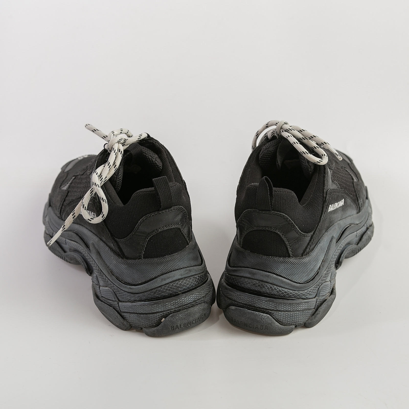 Кроссовки Balenciaga - купить оригинал в секонд-хенде SFS - 3
