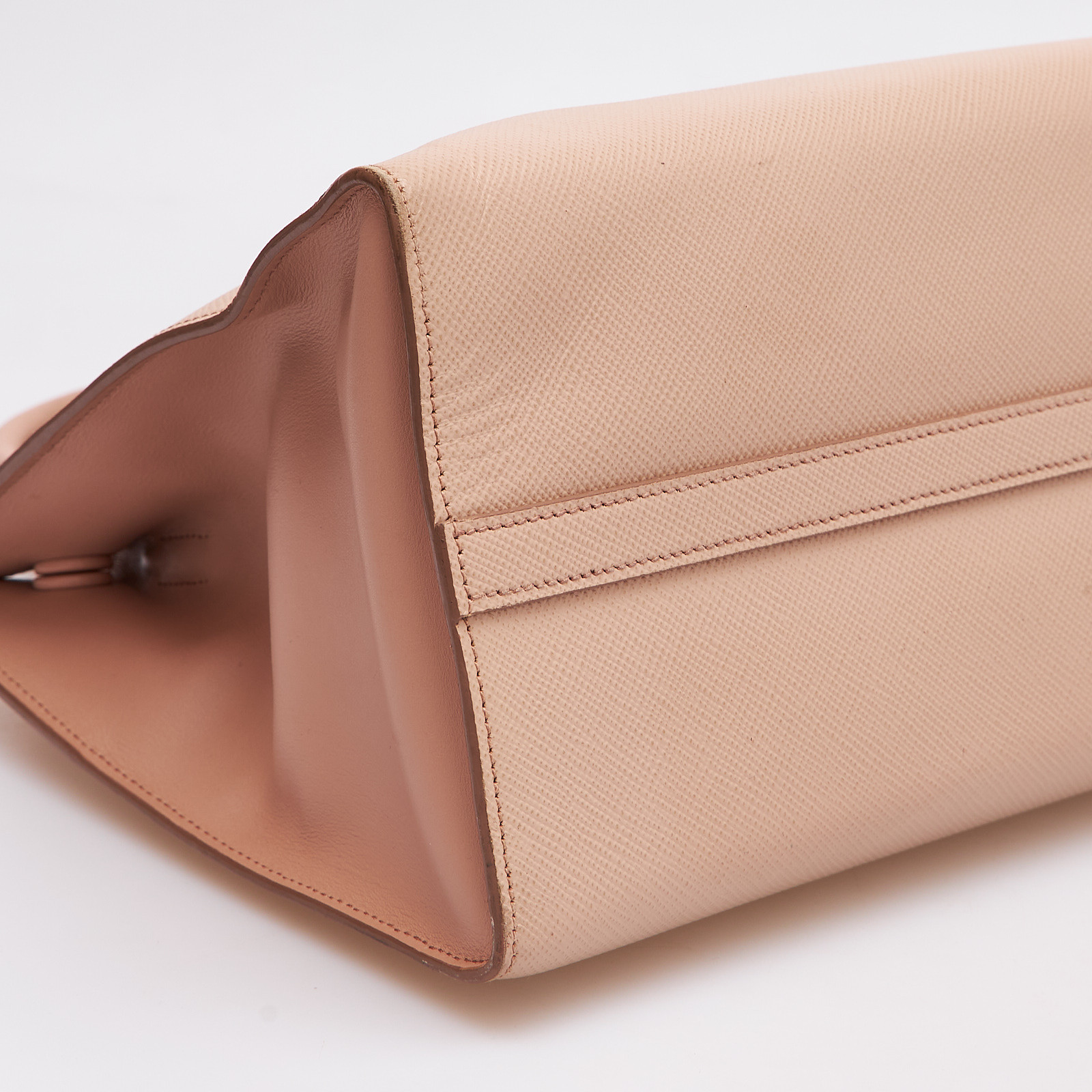 Сумка Prada - купить оригинал в секонд-хенде SFS - 6