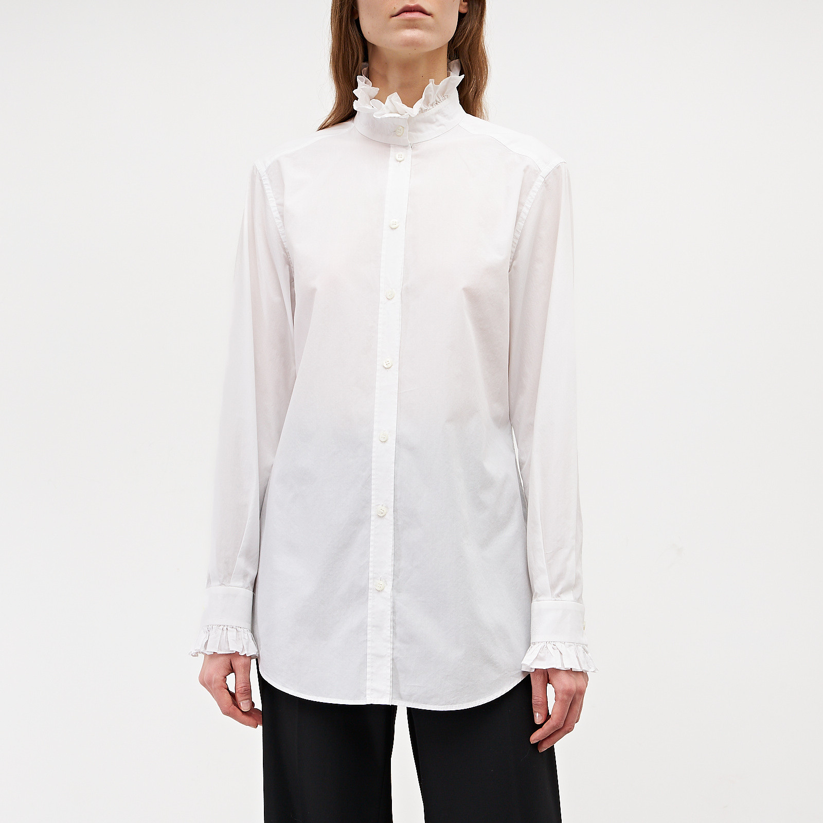 Рубашка белого цвета Dolce&Gabbana - фото из каталога магазина брендовой одежды Second Friend Store Рубашка Dolce&Gabbana - купить оригинал в секонд-хенде SFS - 1