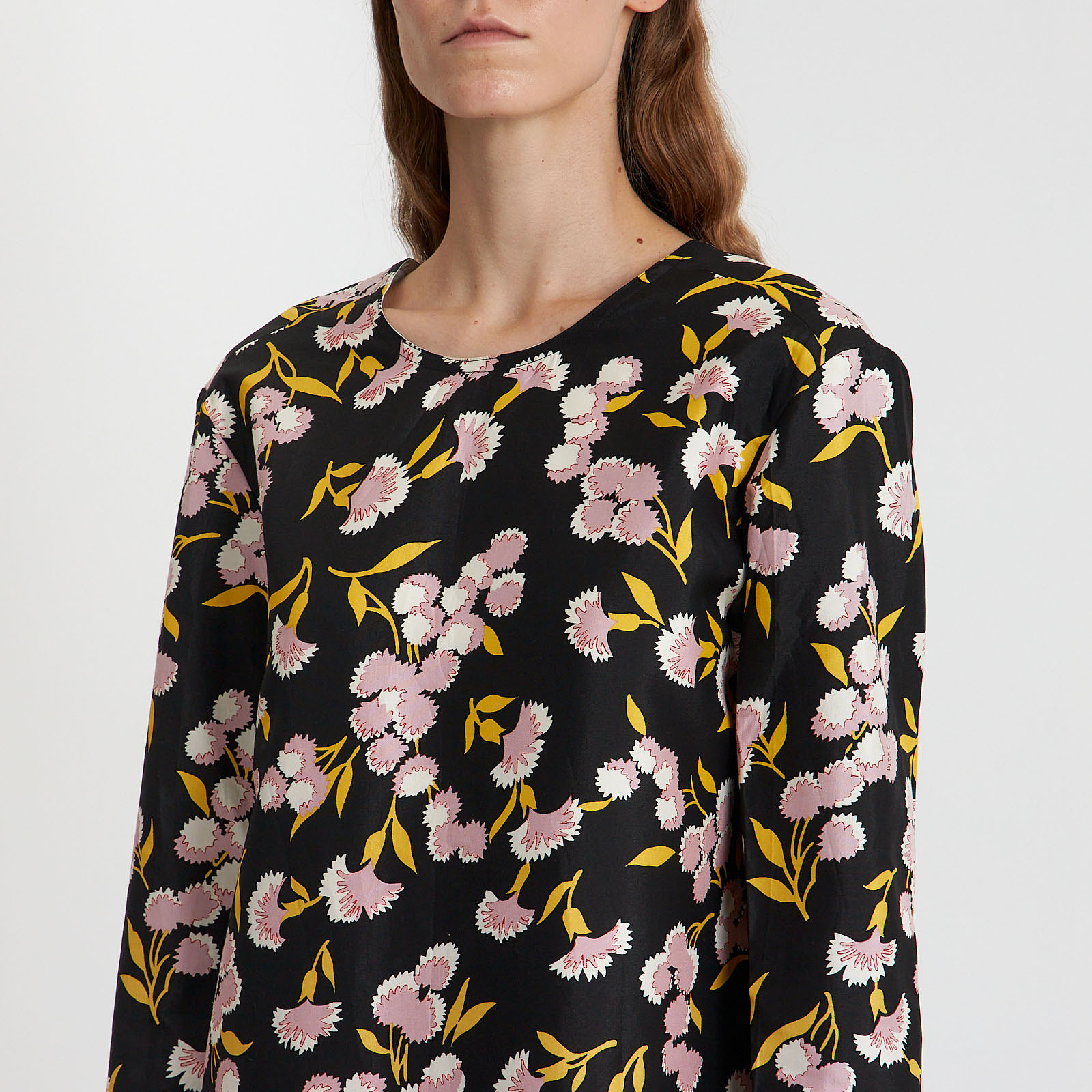 Платье черного цвета Marni - фото из каталога магазина брендовой одежды Second Friend Store Платье Marni - купить оригинал в секонд-хенде SFS - 4