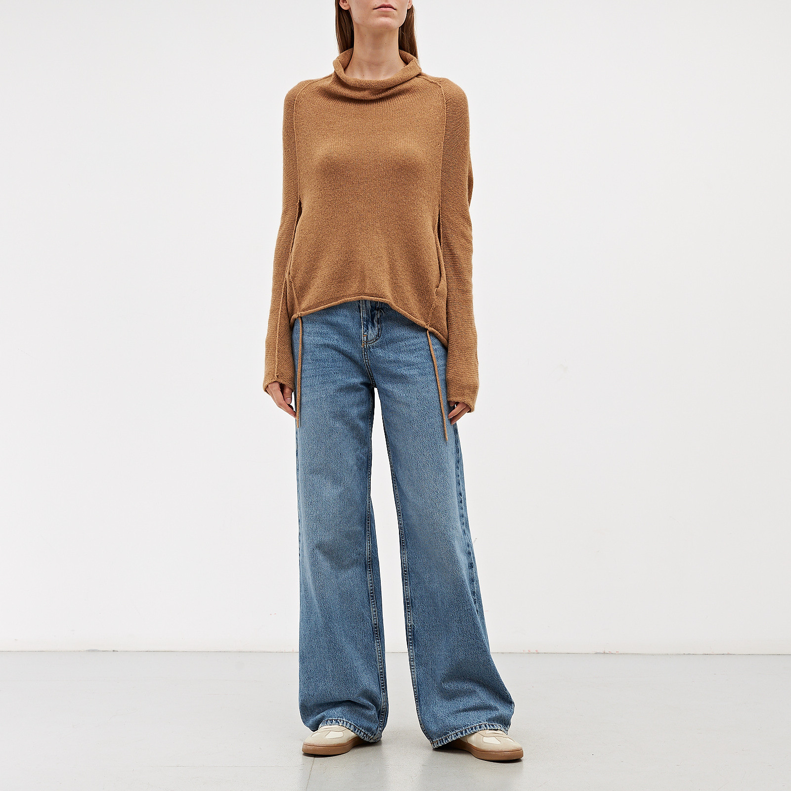 Свитер коричневого цвета Yohji Yamamoto - фото из каталога магазина брендовой одежды Second Friend Store Свитер Yohji Yamamoto - купить оригинал в секонд-хенде SFS - 2