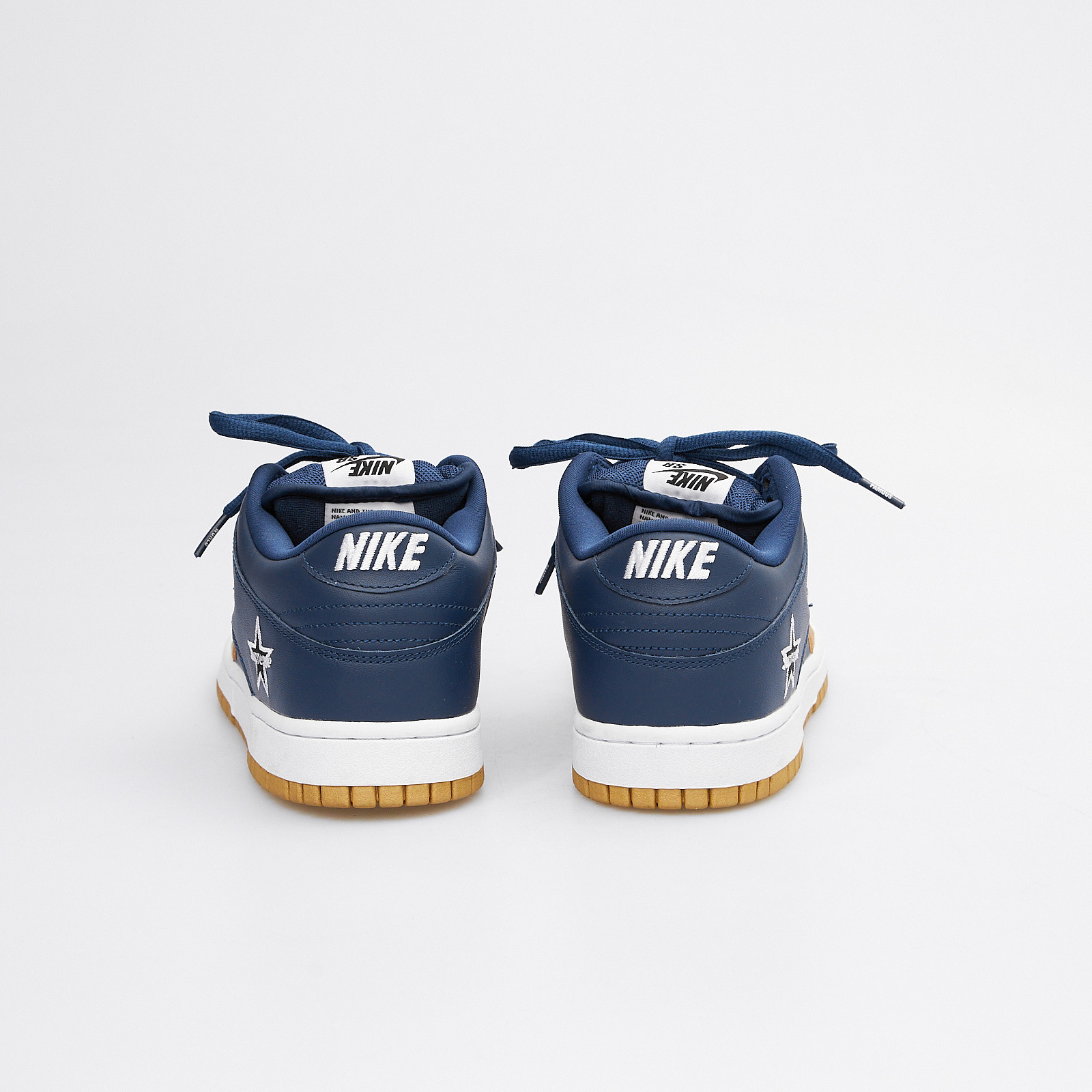 Кроссовки Nike X Supreme - купить оригинал в секонд-хенде SFS - 3