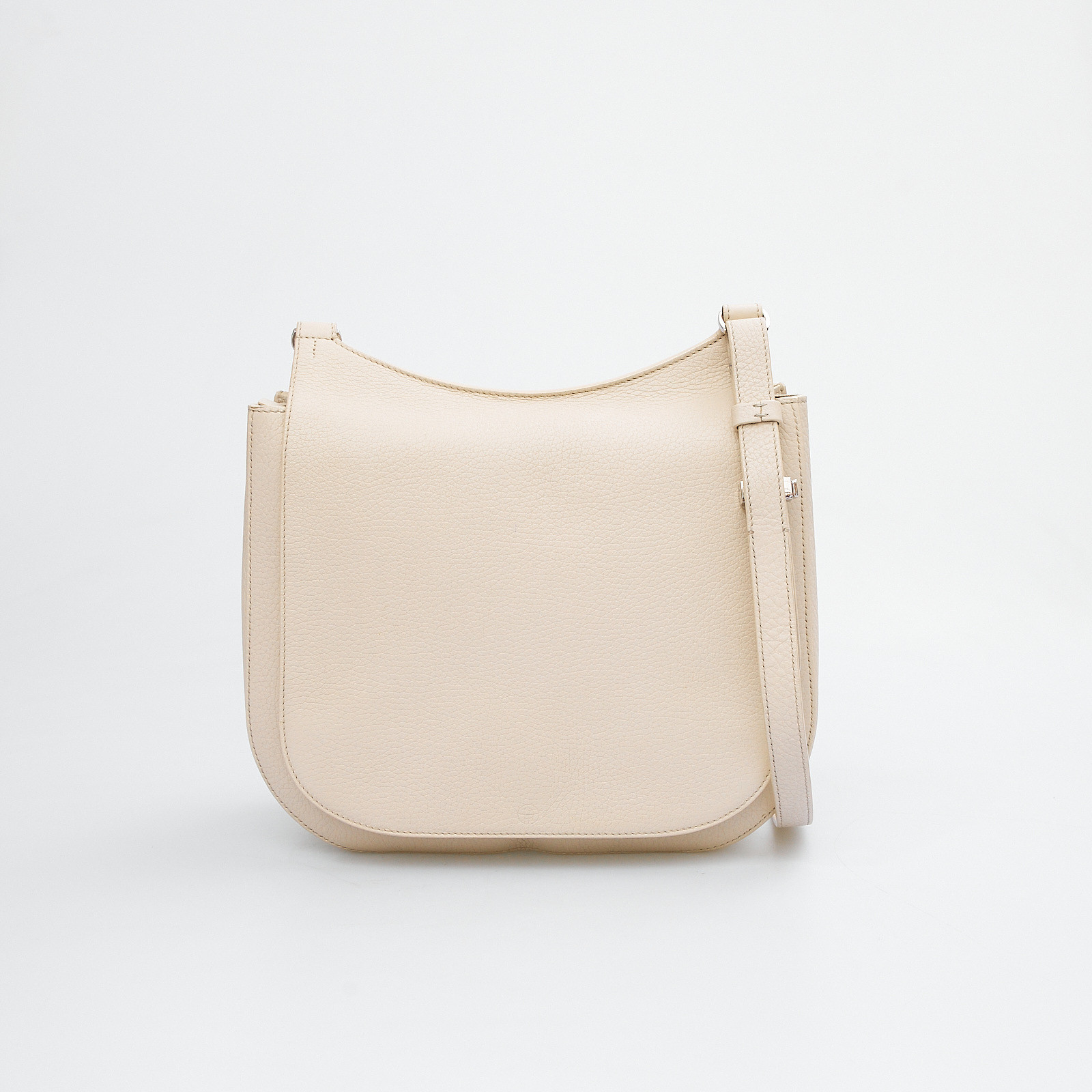 Сумка белого цвета The Row - фото из каталога магазина брендовой одежды Second Friend Store Сумка The Row - купить оригинал в секонд-хенде SFS - 1