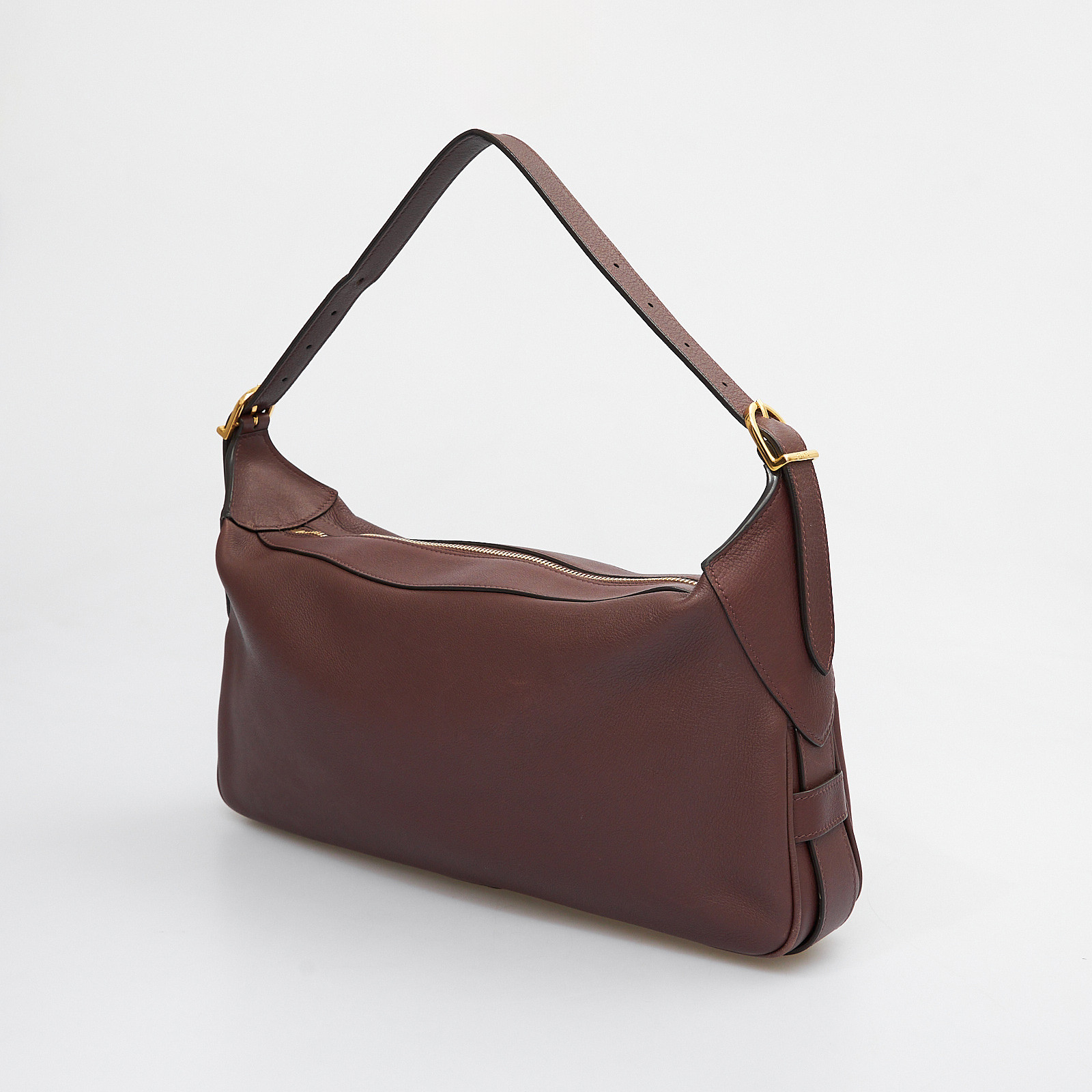 Сумка бордового цвета Celine - фото из каталога магазина брендовой одежды Second Friend Store Сумка Celine - купить оригинал в секонд-хенде SFS - 3