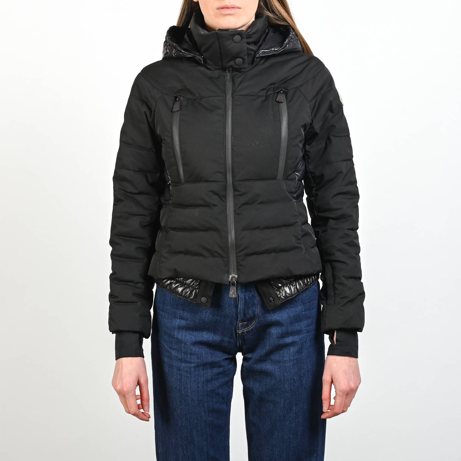 Пуховик Moncler - купить оригинал в секонд-хенде SFS - 1