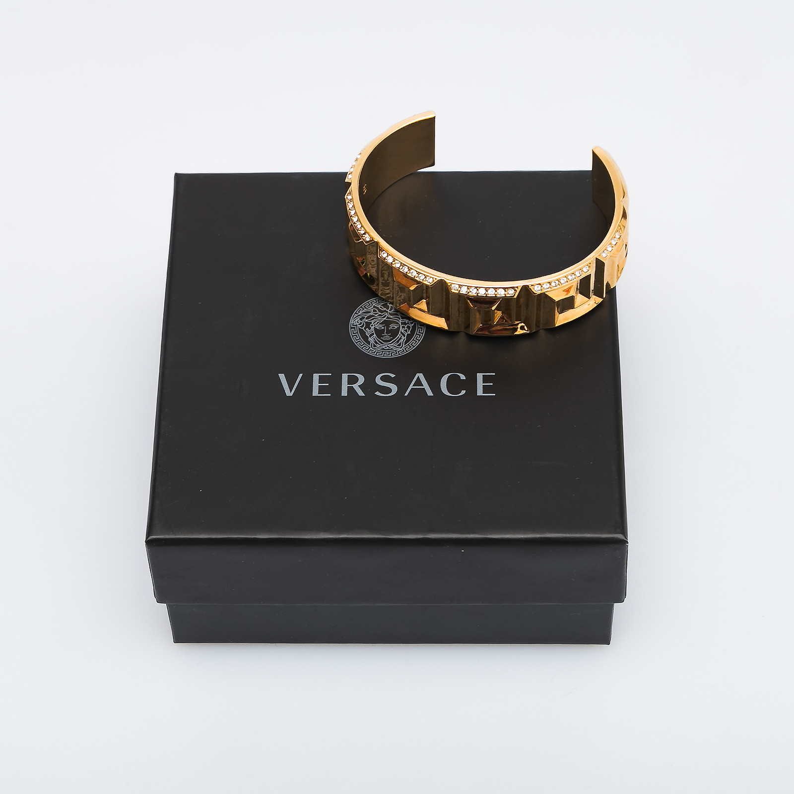 Браслет Versace - купить оригинал в секонд-хенде SFS