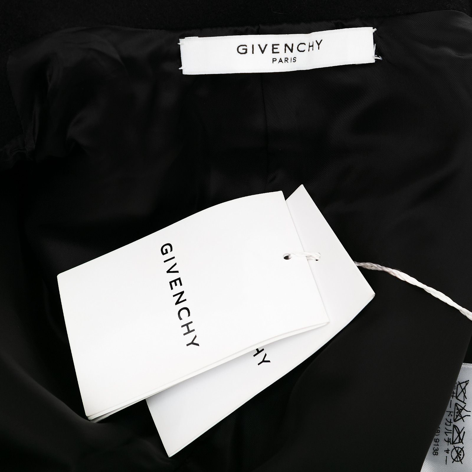 Пальто Givenchy - купить оригинал в секонд-хенде SFS