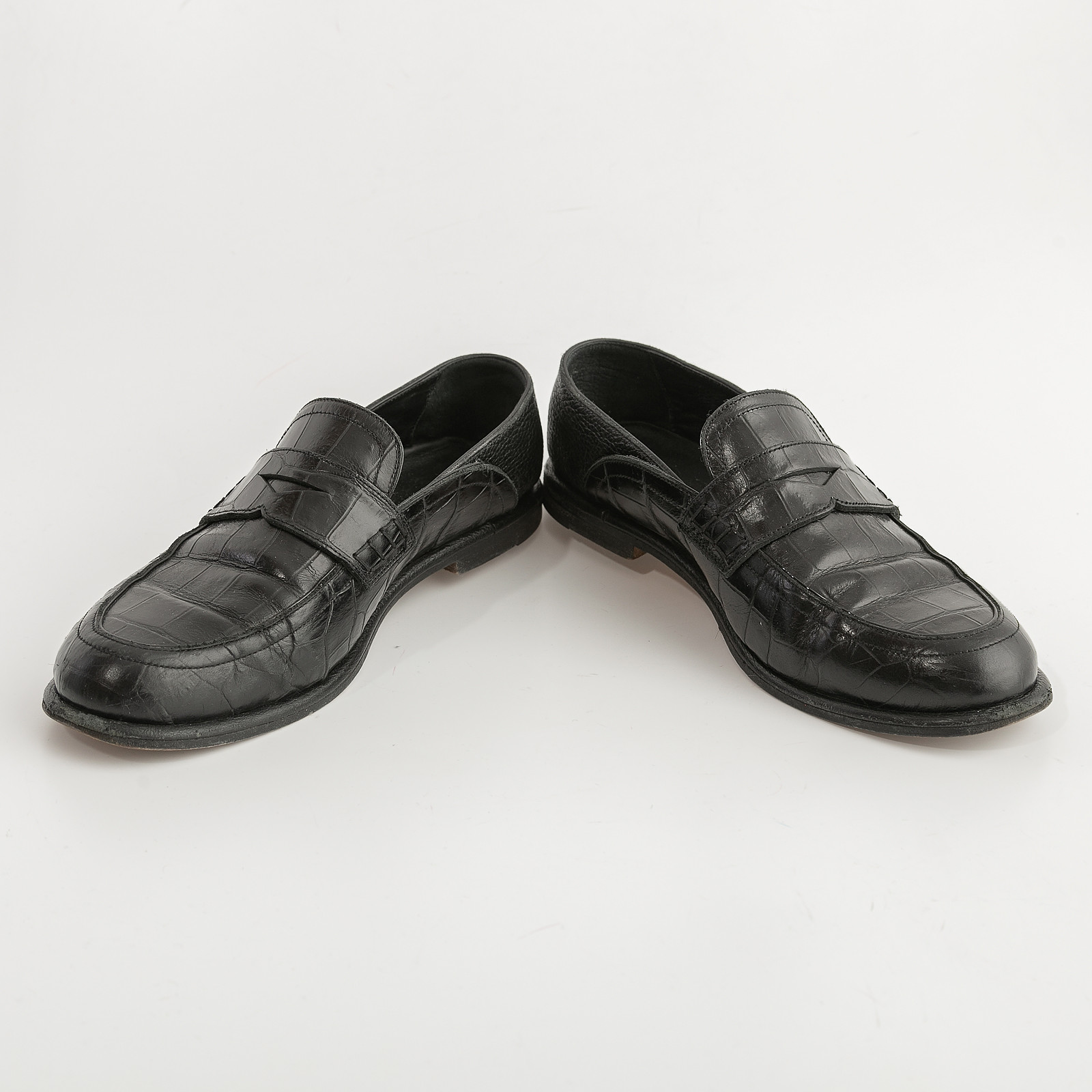 Лоферы  черного цвета Loewe - фото из каталога магазина брендовой одежды Second Friend Store Лоферы Loewe - купить оригинал в секонд-хенде SFS - 2