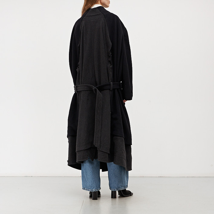 Пальто Balenciaga