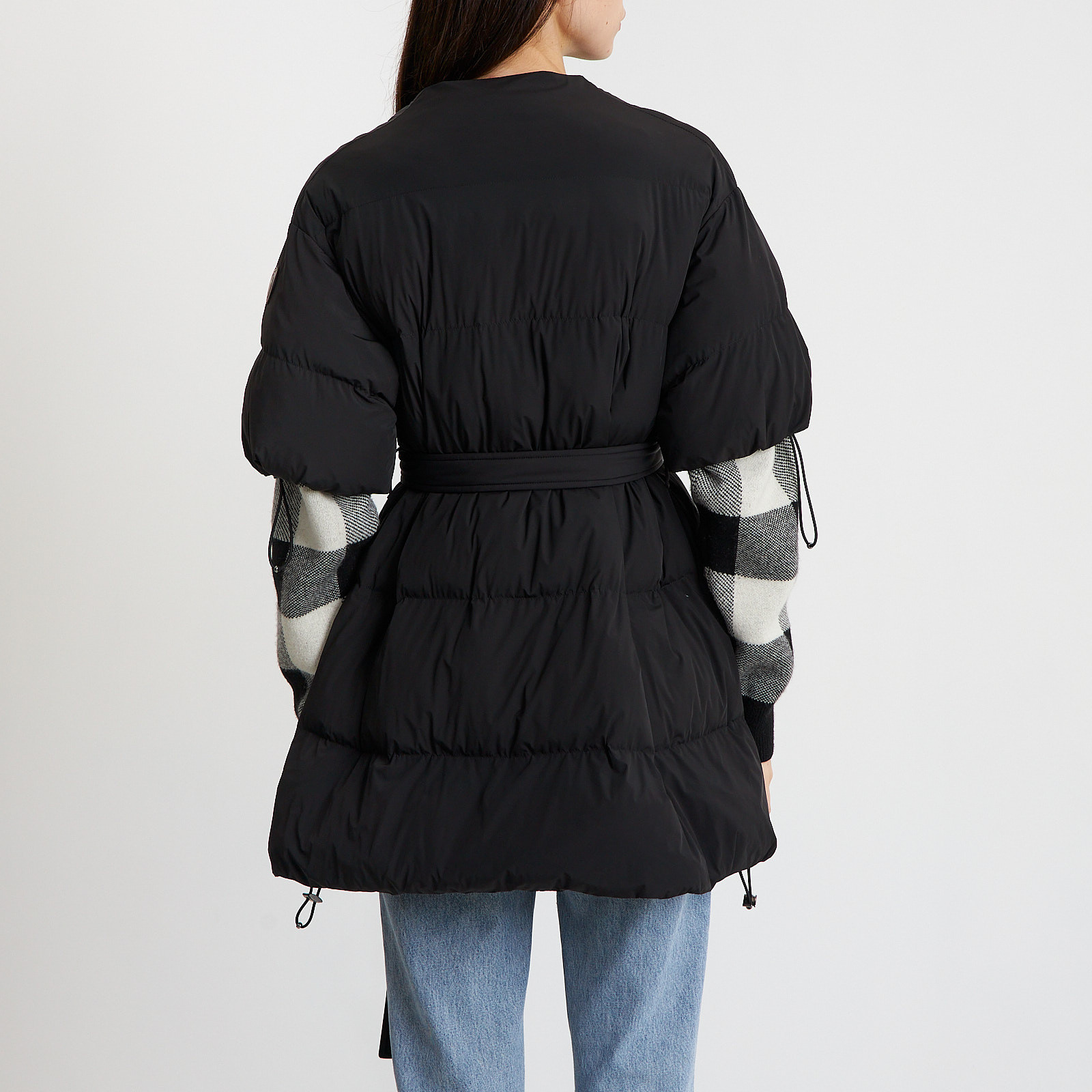 Куртка черного цвета Christian Dior - фото из каталога магазина брендовой одежды Second Friend Store Куртка Christian Dior - купить оригинал в секонд-хенде SFS - 3