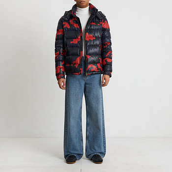 Пуховик Valentino