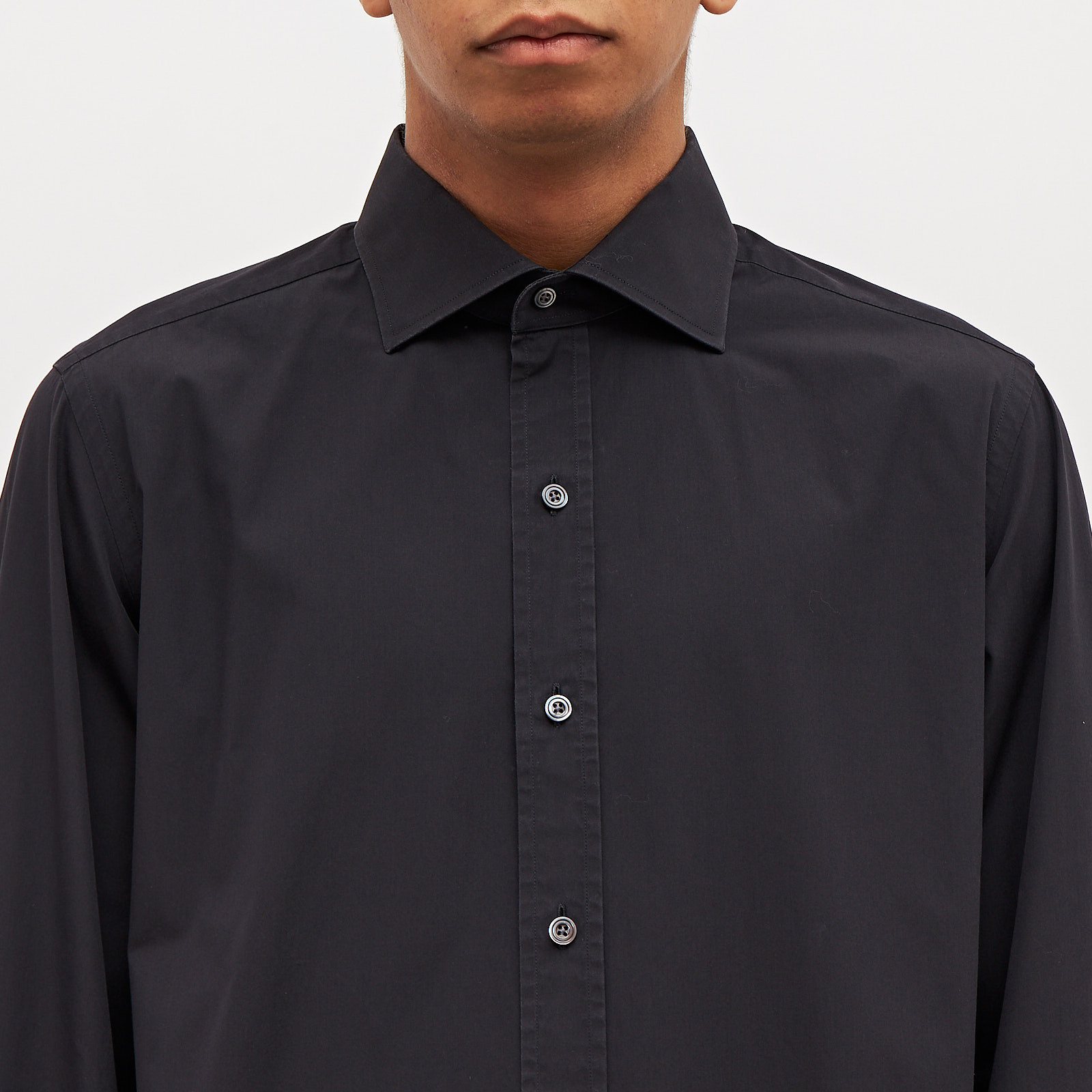 Рубашка черного цвета Tom Ford - фото из каталога магазина брендовой одежды Second Friend Store Рубашка Tom Ford - купить оригинал в секонд-хенде SFS - 4