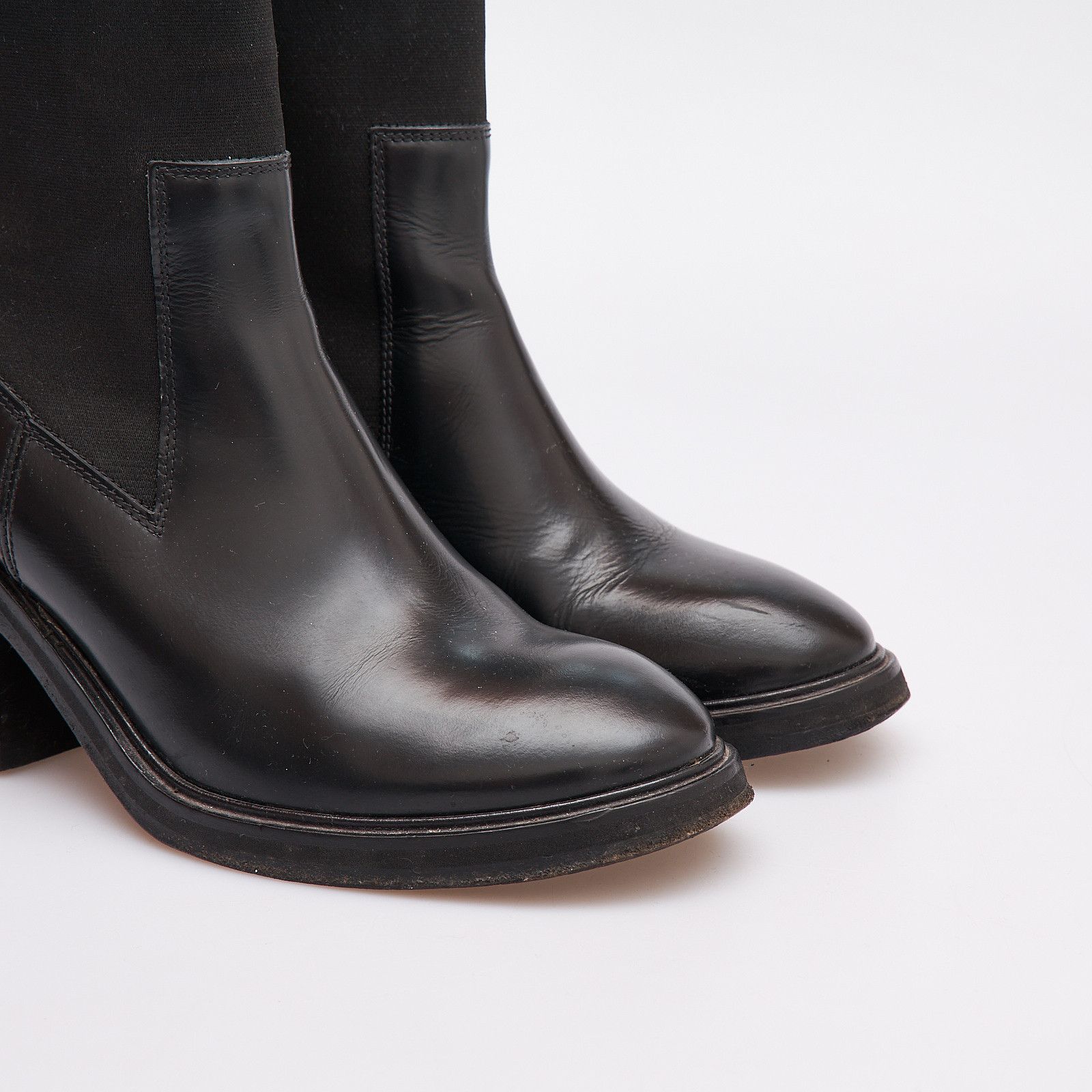 Ботильоны черного цвета Acne Studios - фото из каталога магазина брендовой одежды Second Friend Store Ботильоны Acne Studios - купить оригинал в секонд-хенде SFS - 4