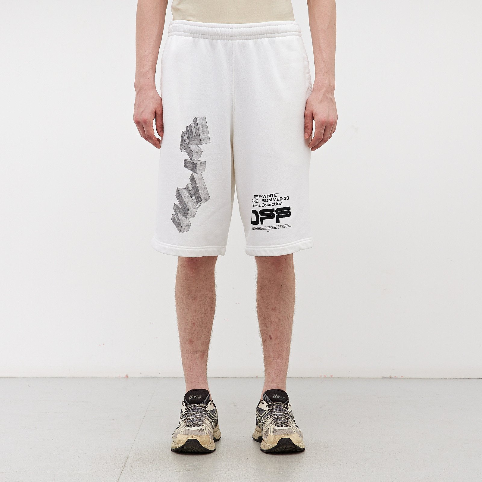 Шорты белого цвета Off-White - фото из каталога магазина брендовой одежды Second Friend Store Шорты Off-White - купить оригинал в секонд-хенде SFS - 1