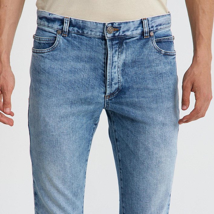 Джинсы Balmain