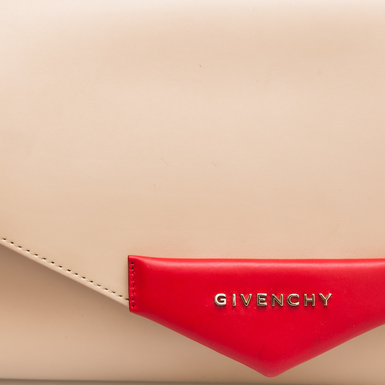 Клатч Givenchy - купить оригинал в секонд-хенде SFS