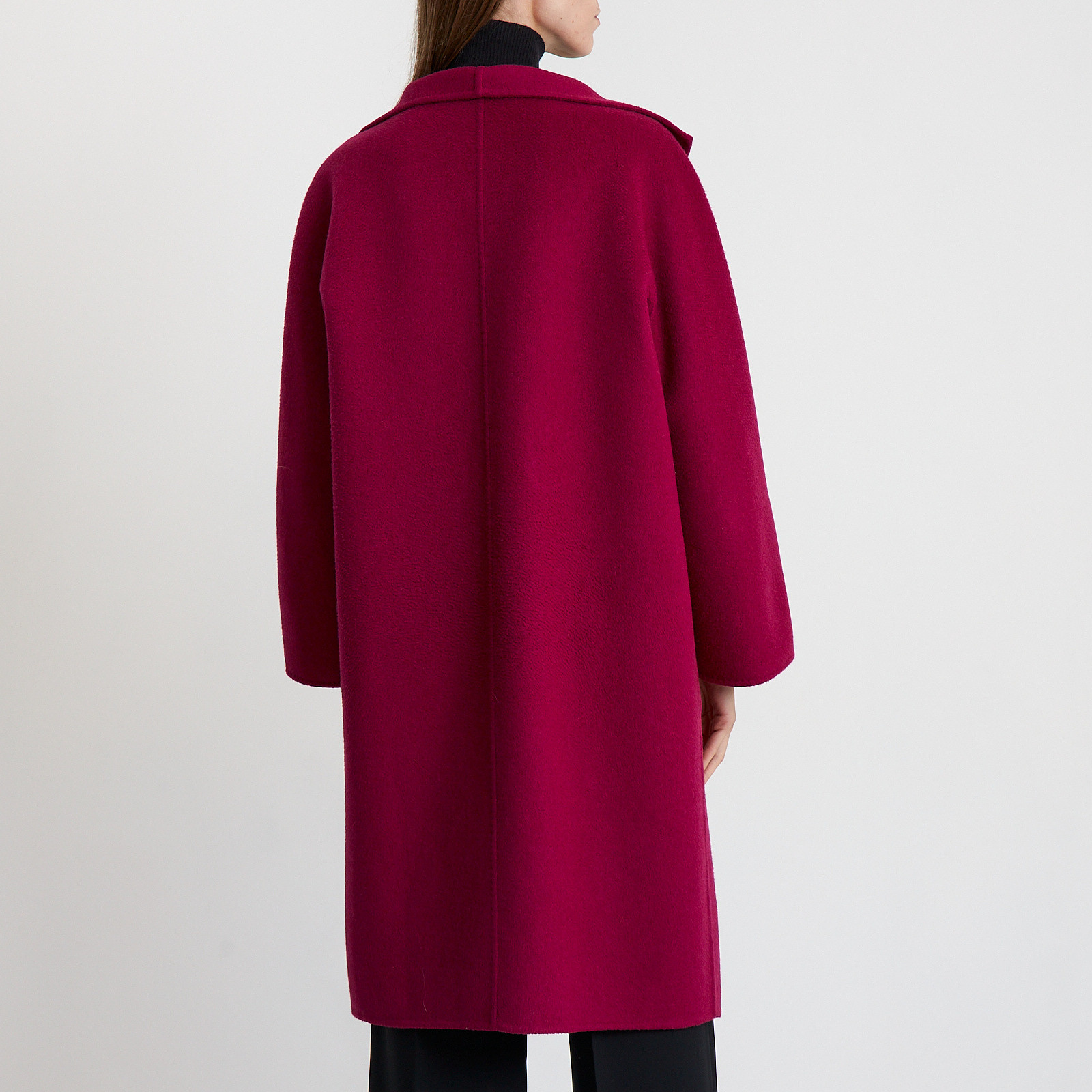 Пальто розового цвета Max Mara - фото из каталога магазина брендовой одежды Second Friend Store Пальто Max Mara - купить оригинал в секонд-хенде SFS - 3