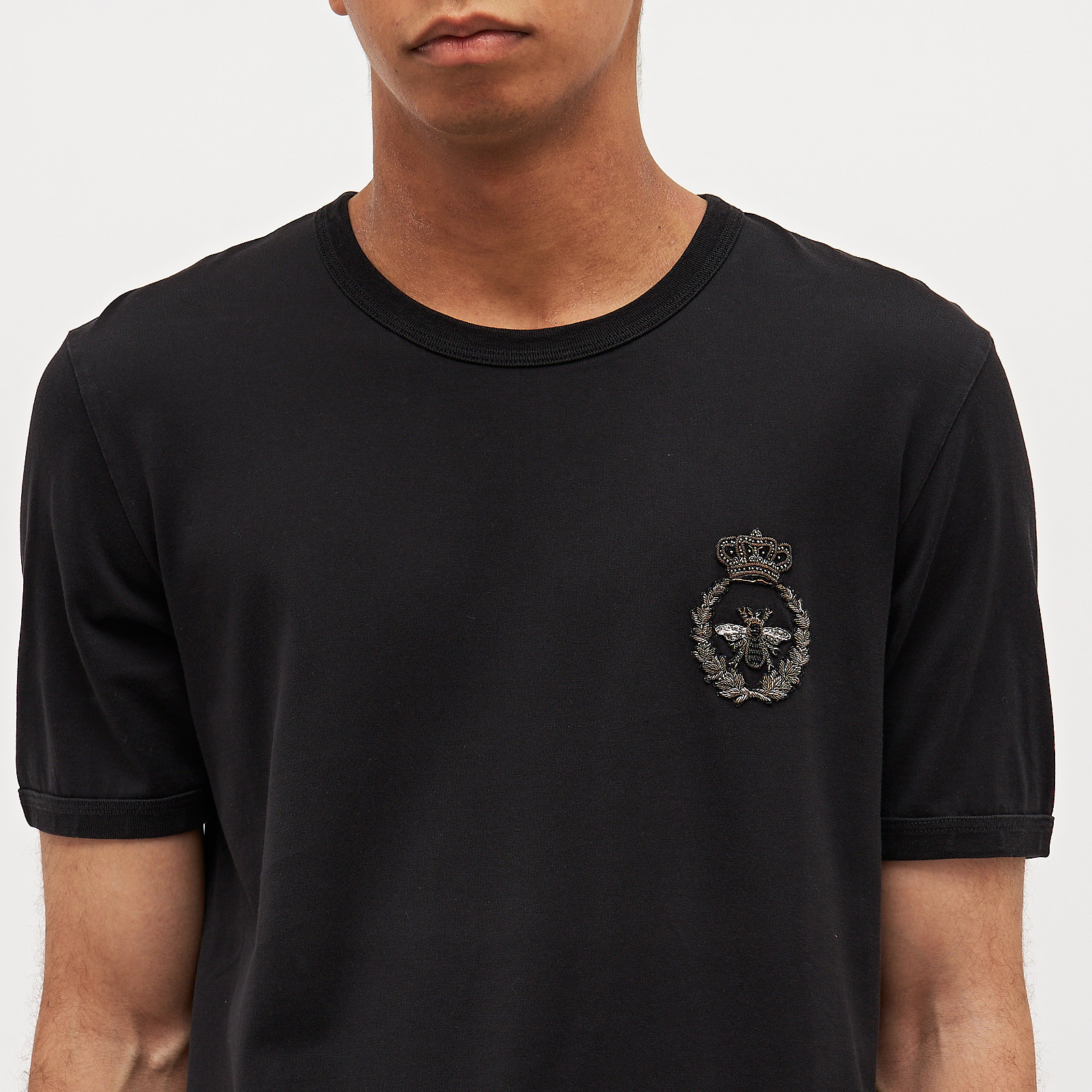 Футболка черного цвета Dolce&Gabbana - фото из каталога магазина брендовой одежды Second Friend Store Футболка Dolce&Gabbana - купить оригинал в секонд-хенде SFS - 4