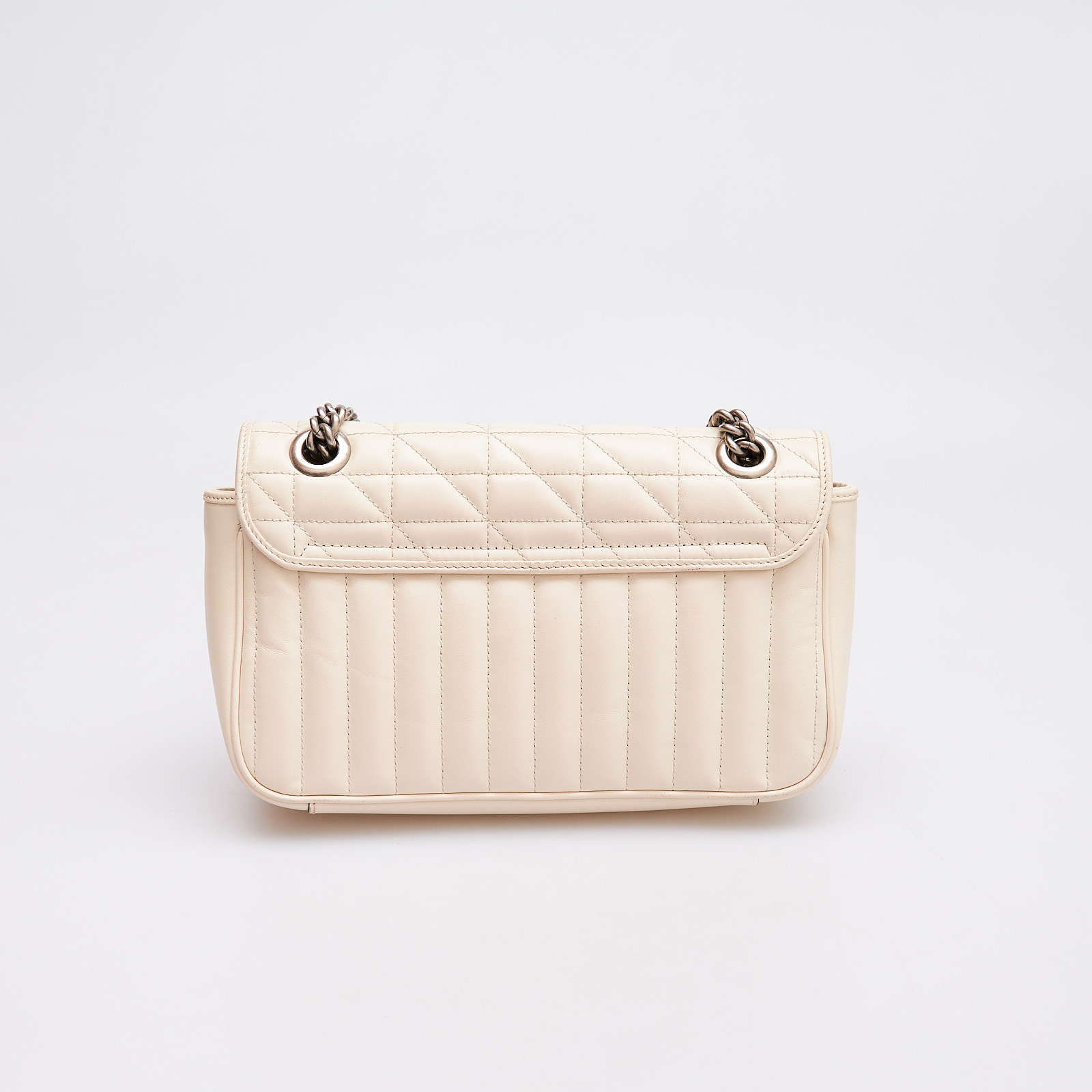 Сумка  бежевого цвета Gucci - фото из каталога магазина брендовой одежды Second Friend Store Сумка Gucci - купить оригинал в секонд-хенде SFS - 4