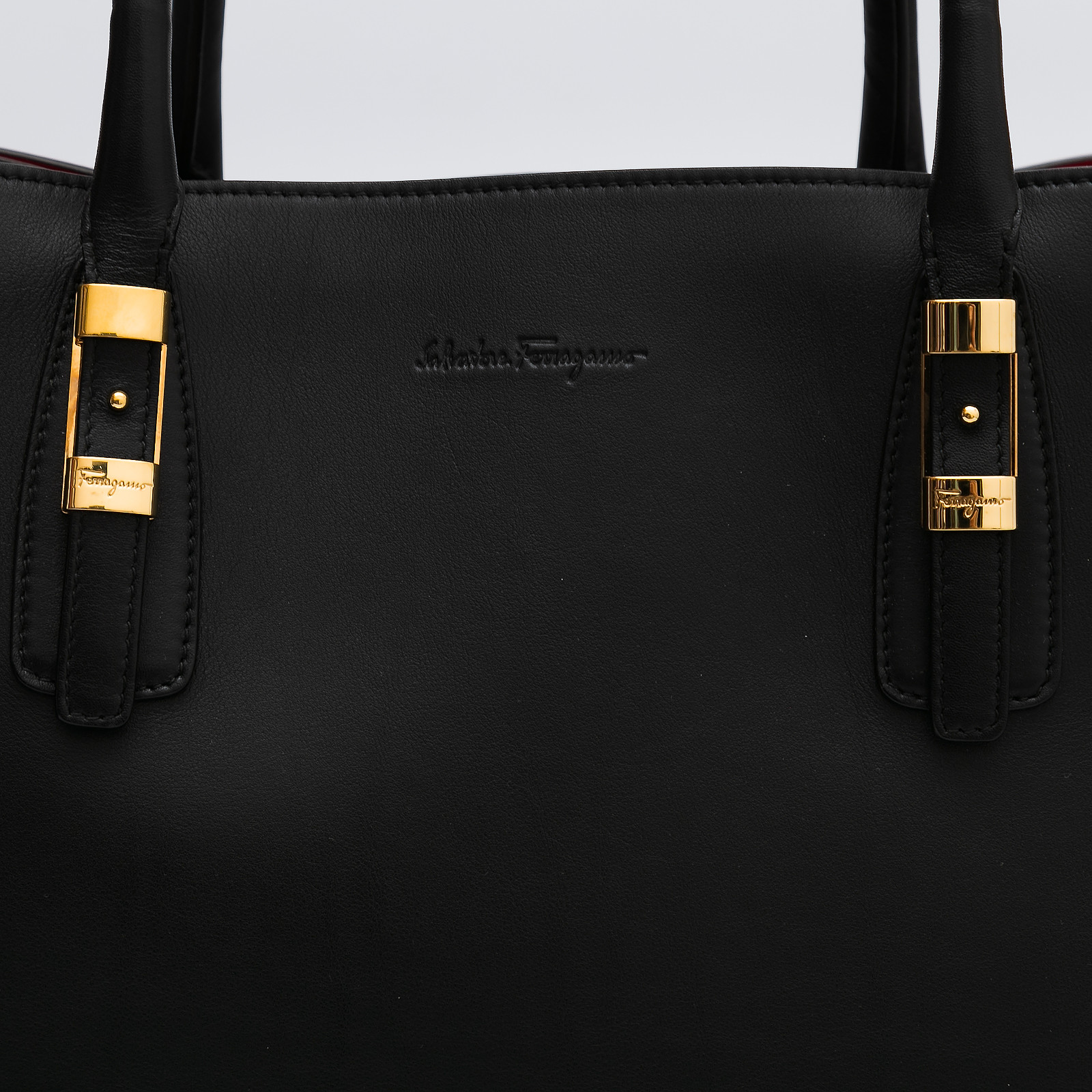 Сумка Salvatore Ferragamo - купить оригинал в секонд-хенде SFS - 4