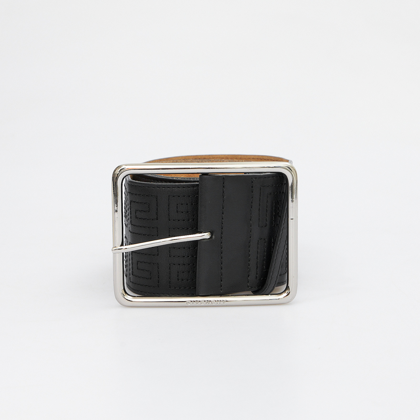 Ремень черного цвета Givenchy - фото из каталога магазина брендовой одежды Second Friend Store Ремень Givenchy - купить оригинал в секонд-хенде SFS - 1