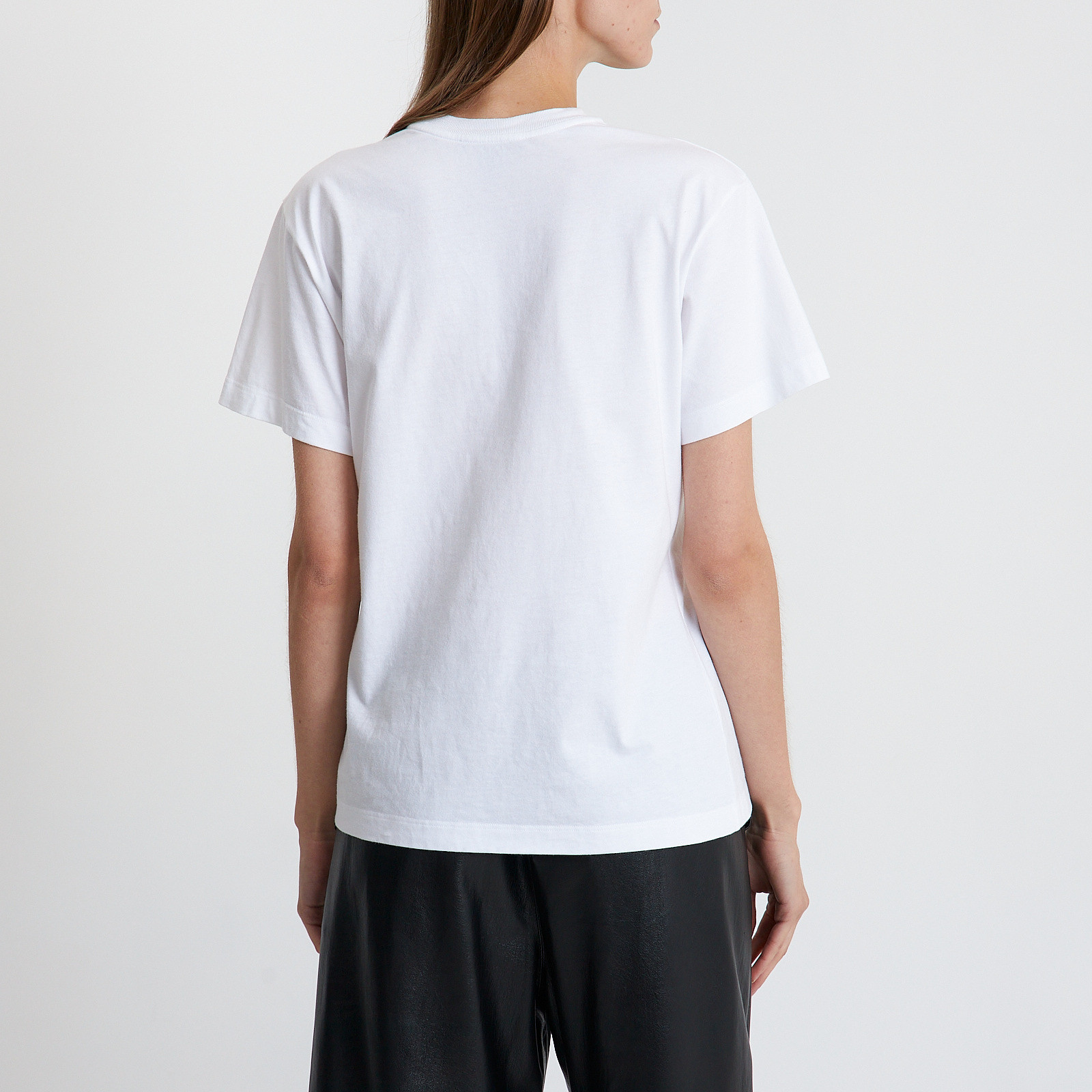 Футболка белого цвета Louis Vuitton - фото из каталога магазина брендовой одежды Second Friend Store Футболка Louis Vuitton - купить оригинал в секонд-хенде SFS - 3